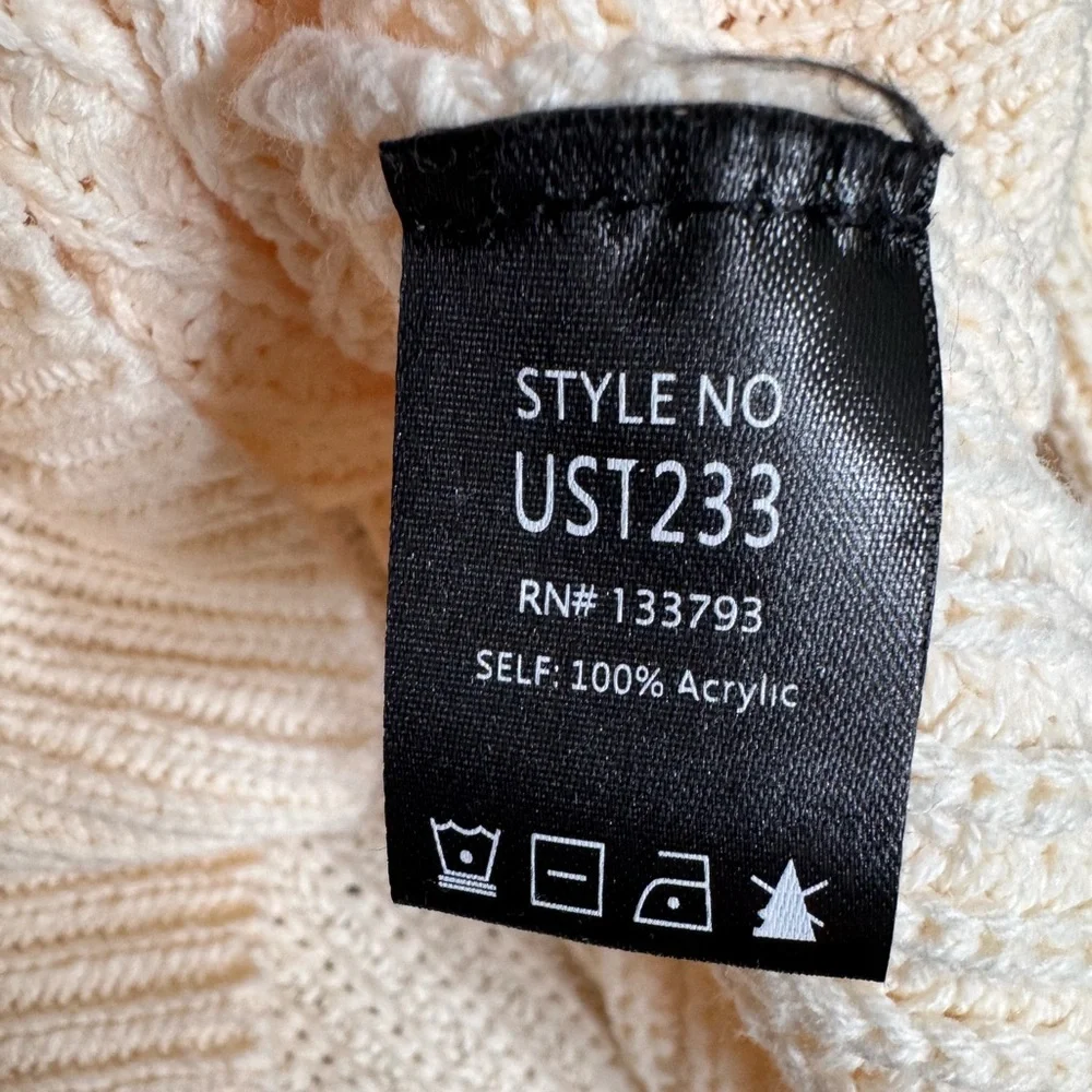 POL Cream Sweater with Green Peace Sign - Picture 8 of 8